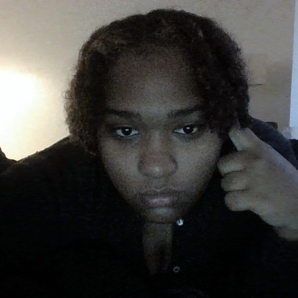 Meet your Posher, Izzy